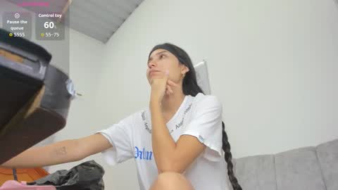 Velvetluna online show from 18, 3, 2026