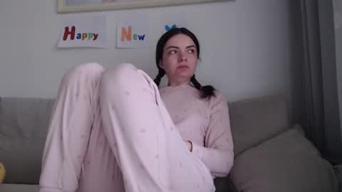 velvetmoon123 online show from 12, 2, 2026