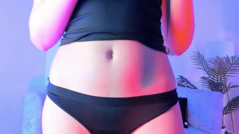 Snapshot of velvetnoir__ chatting on 4, 6, 2026 online show from 4, 6, 2026