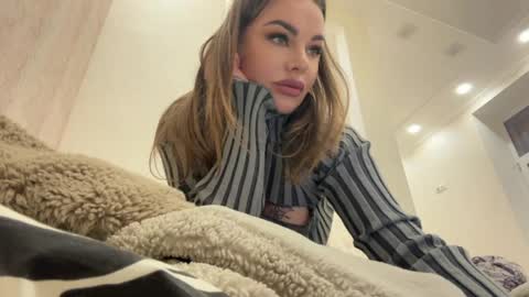 velvetqueen99 online show from 13, 4, 2026