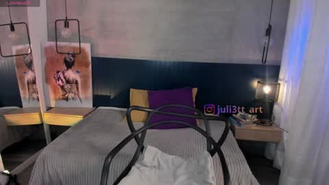 velvettease_ online show from 5, 5, 2026