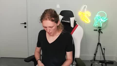 Snapshot of velvettgirl chatting on 10, 2, 2026 VelvetTGirl online show from 10, 2, 2026