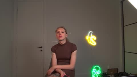 Snapshot of velvettgirl chatting on 15, 3, 2026 VelvetTGirl online show from 15, 3, 2026