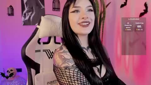 Snapshot of velvetvampire chatting on 26, 7, 2026 Jess online show from 26, 7, 2026