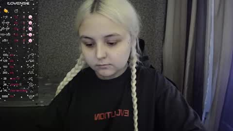 eva 3 online show from 26, 9, 2025