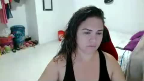 Snapshot of venecasexy44 chatting on 22, 6, 2026 venecasexy44 online show from 22, 6, 2026