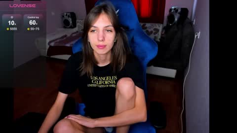 veneradi615 online show from 15, 1, 2025