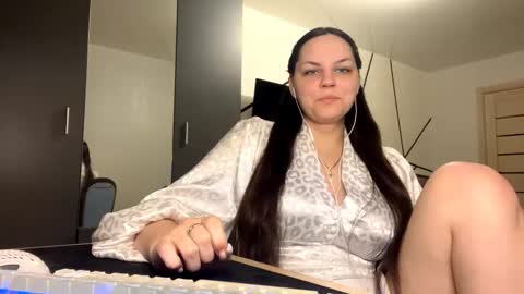 Emily online show from 17, 3, 2026