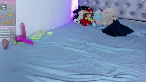 Antonella online show from 5, 3, 2025