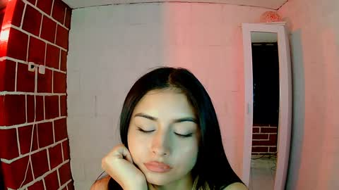 emily independent account  MY conextion 1100 GTM  to  17hr GTM online show from 29, 12, 2024