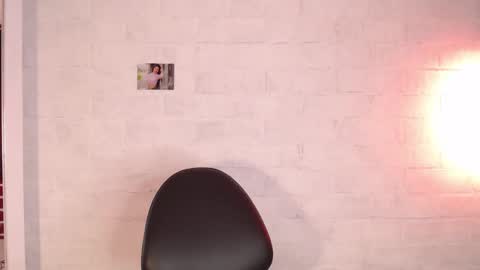 emily independent account  MY conextion 1100 GTM  to  17hr GTM online show from 8, 3, 2025