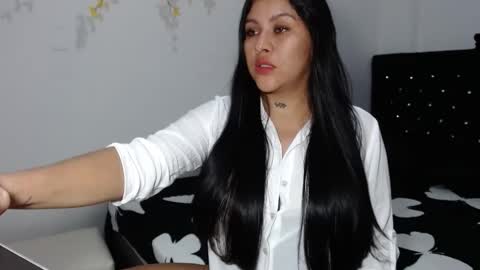venus_menoza online show from 2, 12, 2024