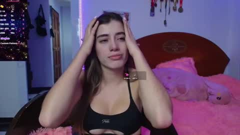 Snapshot of venus_wildeex chatting on 6, 2, 2025 Andrea online show from 6, 2, 2025