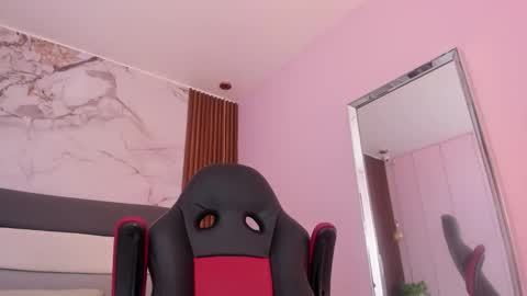 Snapshot of venusgreys1 chatting on 5, 1, 2026 VENUS online show from 5, 1, 2026