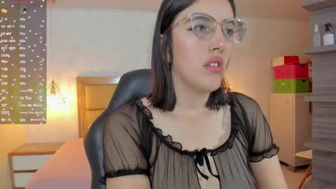 Snapshot of venusgreys1 chatting on 8, 1, 2026 VENUS online show from 8, 1, 2026