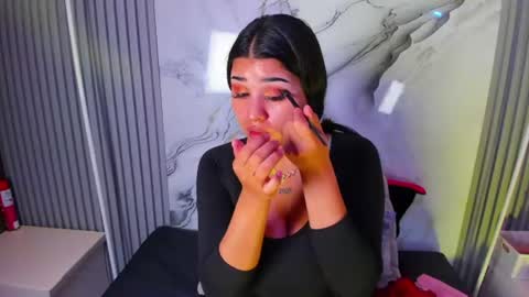 Venusowen  online show from 15, 7, 2026