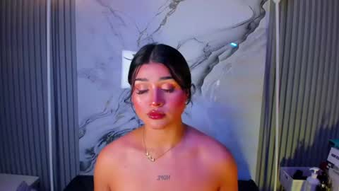 Venusowen  online show from 1, 8, 2026