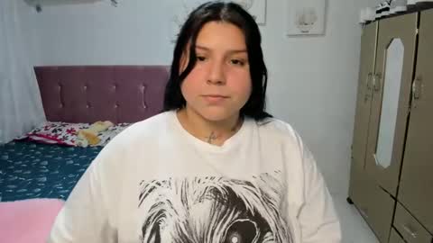 Snapshot of venuswilliamx chatting on 20, 12, 2024 venus online show from 20, 12, 2024