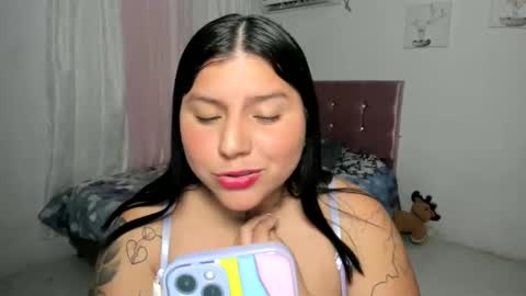 Snapshot of venuswilliamx chatting on 25, 10, 2025 venus online show from 25, 10, 2025