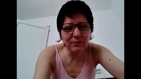 Vera online show from 4, 5, 2026