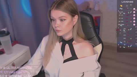 Snapshot of veronaaura chatting on 20, 10, 2025 Tiffany online show from 20, 10, 2025