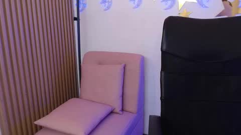 Snapshot of veronica_em1 chatting on 3, 2, 2026 VERONICA online show from 3, 2, 2026