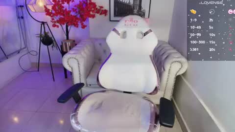 Snapshot of veronica_miiller chatting on 9, 7, 2026 veronica online show from 9, 7, 2026