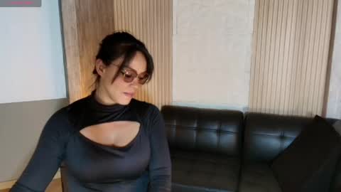 Snapshot of veronica_saenzz1 chatting on 6, 6, 2026 Vero online show from 6, 6, 2026