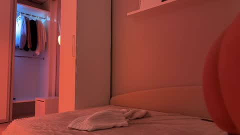 Snapshot of veronica_sland chatting on 2, 3, 2025 Veronica online show from 2, 3, 2025