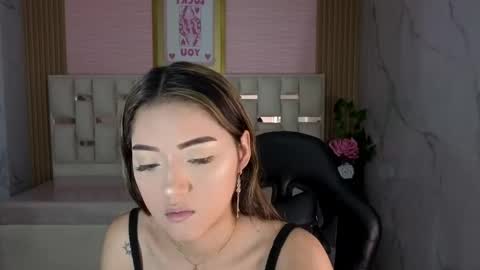 Snapshot of veronicaa_s chatting on 28, 5, 2026 veronicaa_s online show from 28, 5, 2026