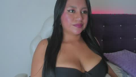 veronicaa_squirt online show from 16, 4, 2026