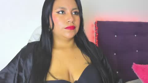 veronicaa_squirt online show from 5, 5, 2026