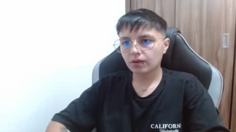 Veronica Clark online show from 18, 1, 2025