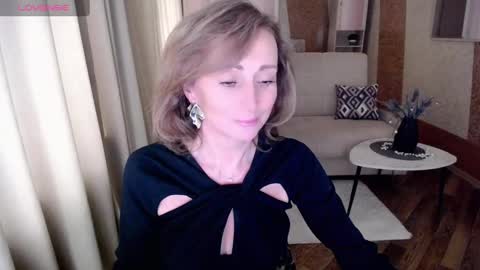 Snapshot of veronicagilbert chatting on 1, 2, 2025 Helen online show from 1, 2, 2025