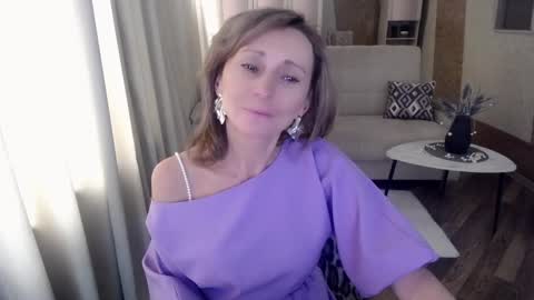 Snapshot of veronicagilbert chatting on 1, 3, 2025 Helen online show from 1, 3, 2025