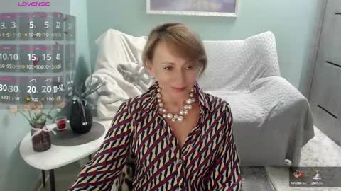 Snapshot of veronicagilbert chatting on 11, 9, 2025 Helen online show from 11, 9, 2025