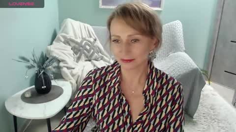 Snapshot of veronicagilbert chatting on 21, 9, 2025 Helen online show from 21, 9, 2025