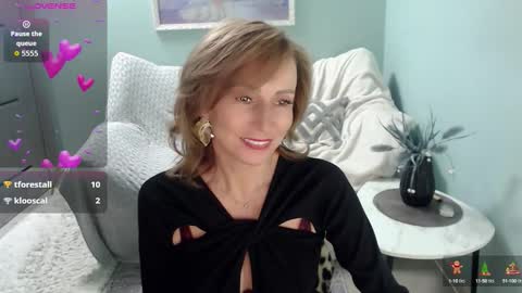 Snapshot of veronicagilbert chatting on 22, 9, 2025 Helen online show from 22, 9, 2025