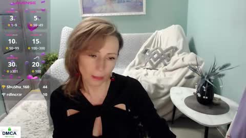 Snapshot of veronicagilbert chatting on 13, 11, 2025 Helen online show from 13, 11, 2025
