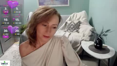 Snapshot of veronicagilbert chatting on 24, 11, 2025 Helen online show from 24, 11, 2025