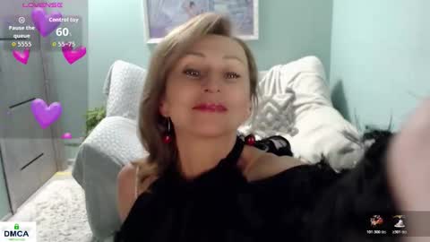Snapshot of veronicagilbert chatting on 2, 12, 2025 Helen online show from 2, 12, 2025
