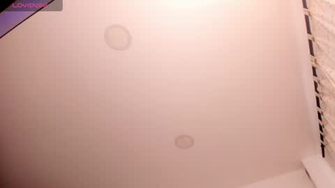 Snapshot of veronicagilss chatting on 14, 7, 2026 Veronica Gills online show from 14, 7, 2026