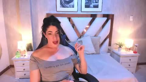 Snapshot of veronnica_fox chatting on 23, 6, 2026 Veronica online show from 23, 6, 2026