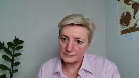 verony_ online show from 5, 3, 2025