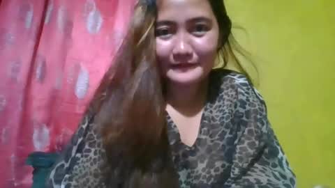 versatile_hottie_asian online show from 28, 7, 2026