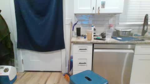 Snapshot of verysmallpeni chatting on 6, 2, 2025 verysmallpeni online show from 6, 2, 2025