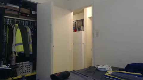 hairy man online show from 26, 1, 2025