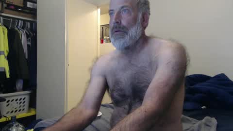 hairy man online show from 20, 2, 2025