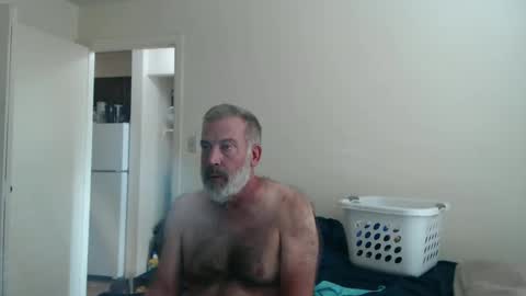 hairy man online show from 4, 10, 2025