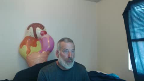 hairy man online show from 1, 4, 2026